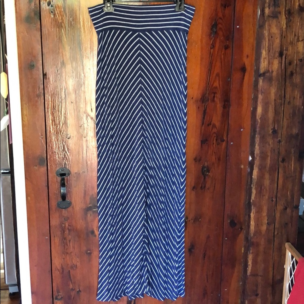 Stripped skirt